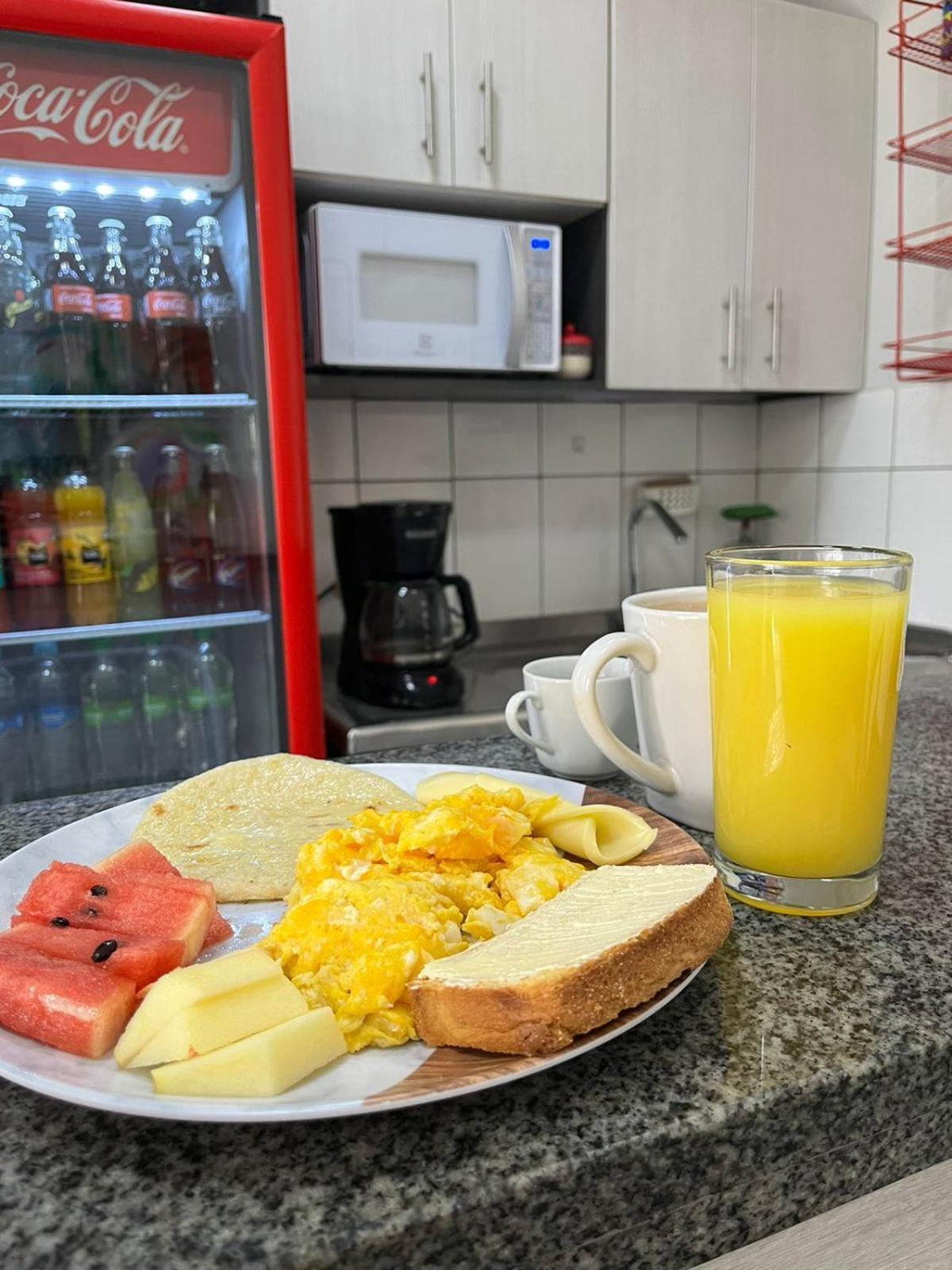 Hotel Inter Del Cafe Pereira Eksteriør bilde